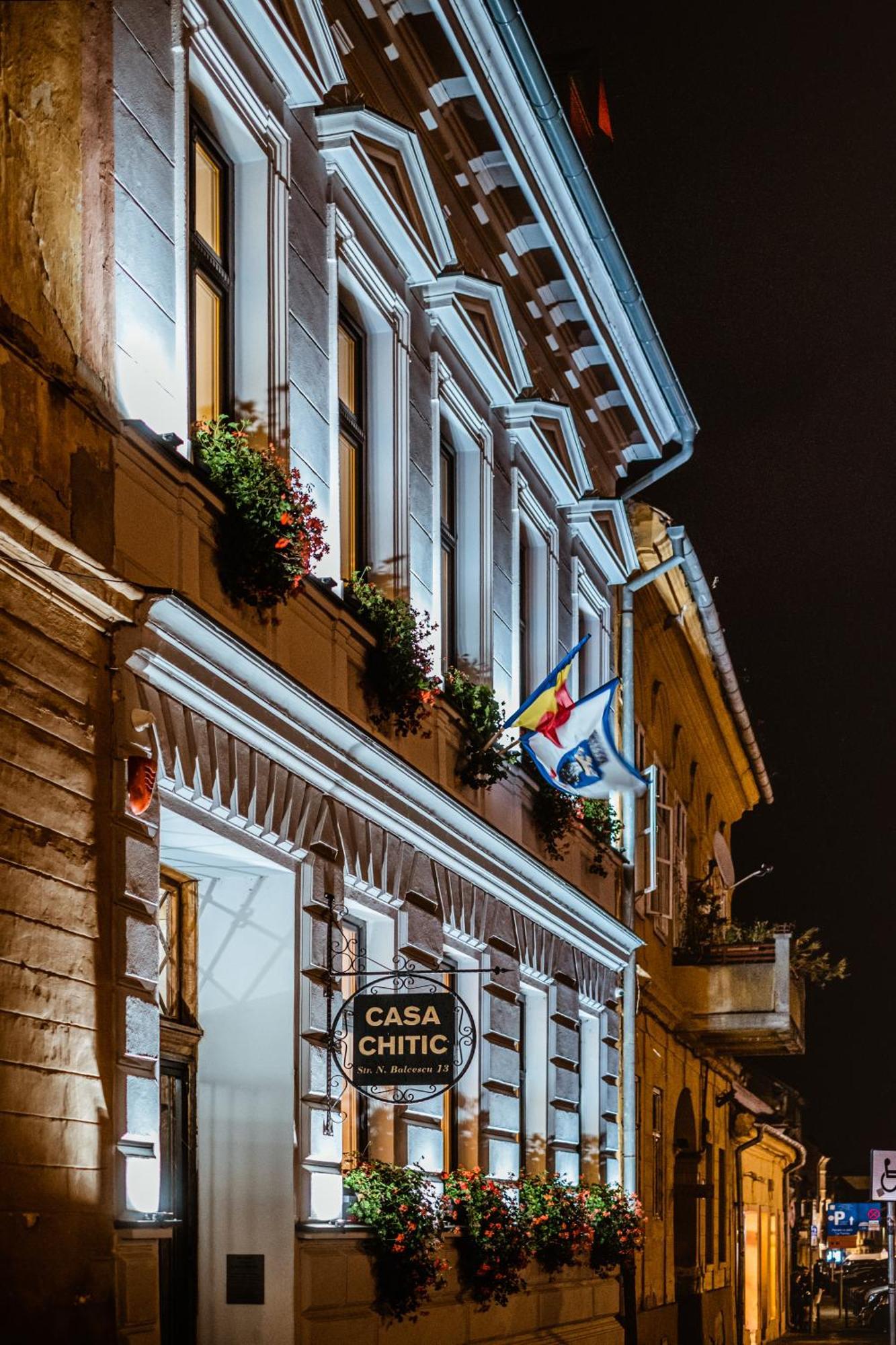 Casa Chitic - Hotel & Restaurant- Str Nicolae Balcescu 13 Brašov Exteriér fotografie