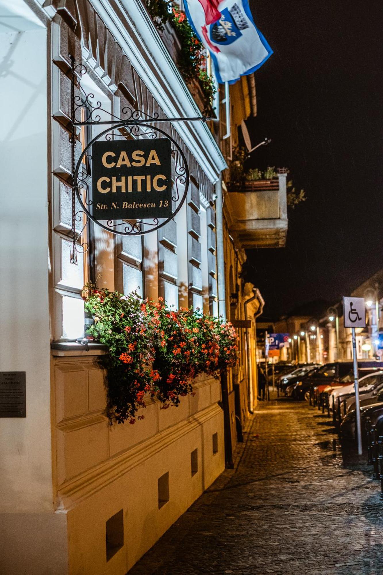 Casa Chitic - Hotel & Restaurant- Str Nicolae Balcescu 13 Brašov Exteriér fotografie